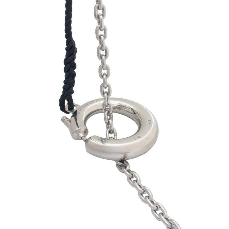 Ultra Marine Anchor Ring - Demonstrating with Chain