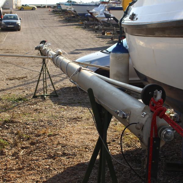 Yacht mast on chocks