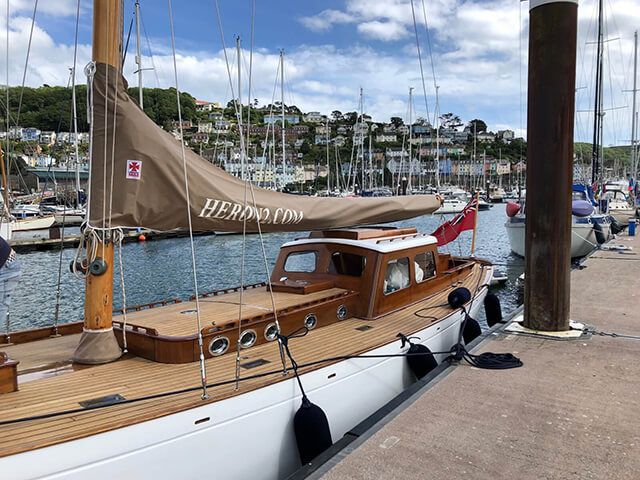 Heron II Sailing Yacht